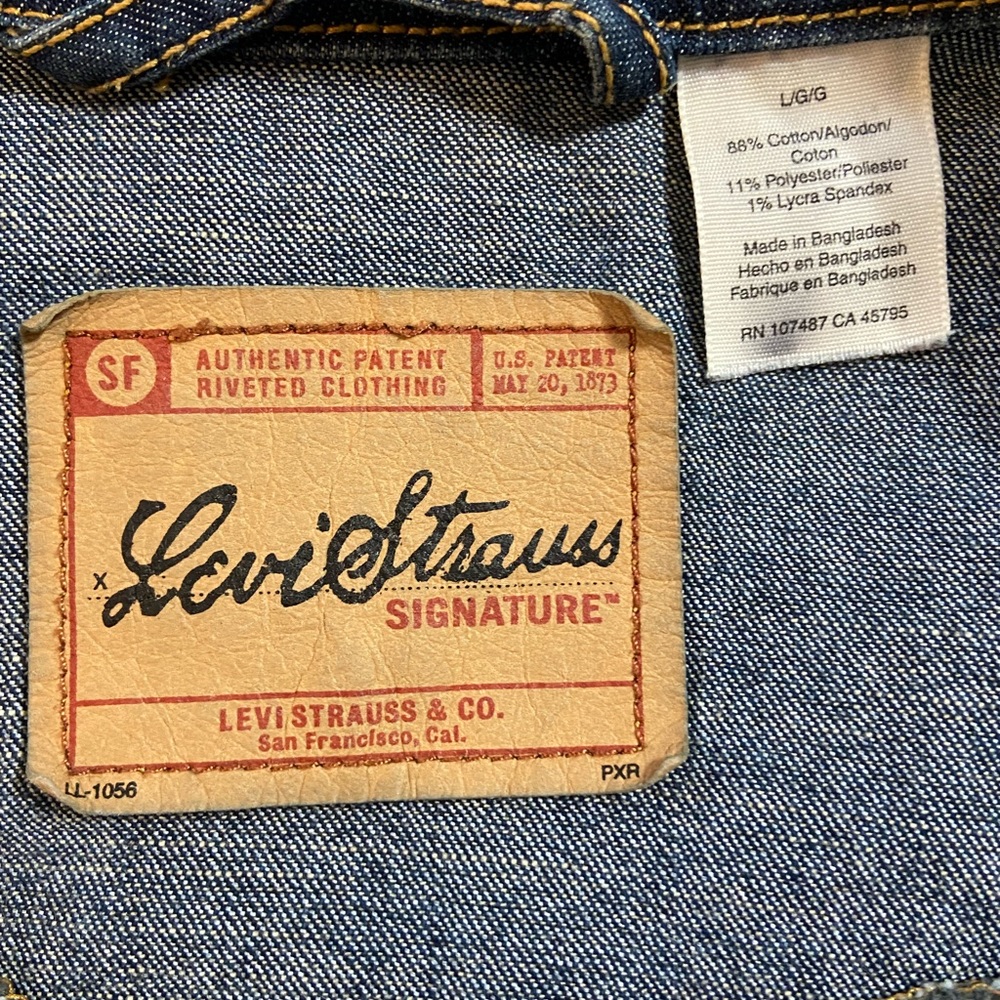 Levi’s denim jacket - Picture 2 of 9